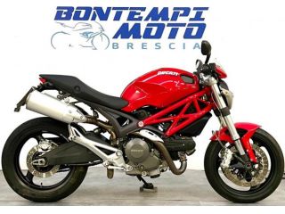 Ducati Monster 696 null