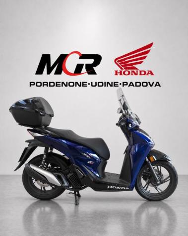 HONDA SH 150 Vetro rif. 24105003