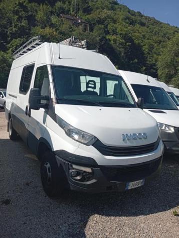 IVECO 6 POSTI DAILY rif. 24011082