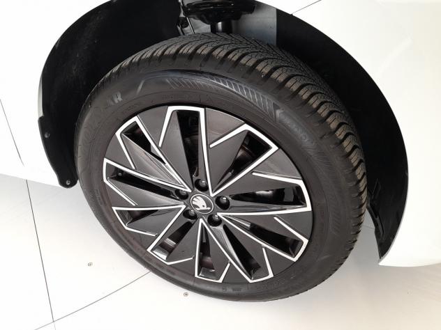 Škoda Kamiq 1.0 TSI Black Dots DSG 85kW - Foto 7