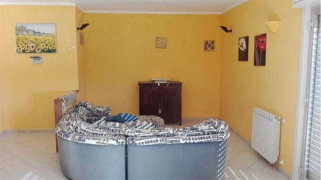 V002258 - VENDO LUMINOSO APPARTAMENTO - Foto 2