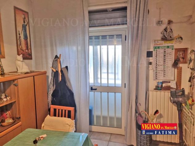 FOGGIA - VENDESI - VIA NAPOLI - BILOCALE PIANO TERRA, GIARDINO E POSTO AUTO - Foto 3