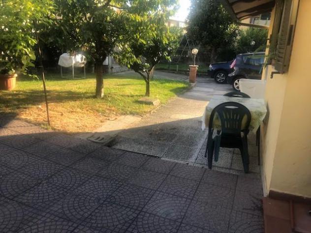 Villetta bifamiliare in vendita a Marina di Massa - Massa 190 mq Rif: 989568 - Foto 8