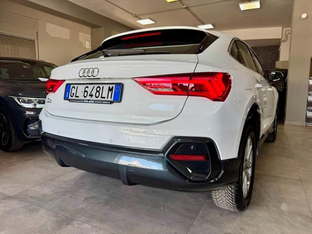 Audi Q3 SPB 35 2.0 TDI S tronic Business Plus 2022 - Foto 7