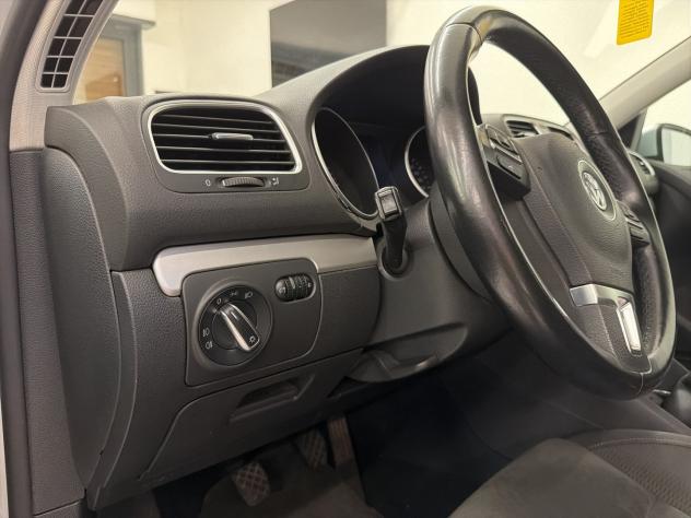 Volkswagen Golf Golf 3p 1.6 tdi Comfortline - Foto 10