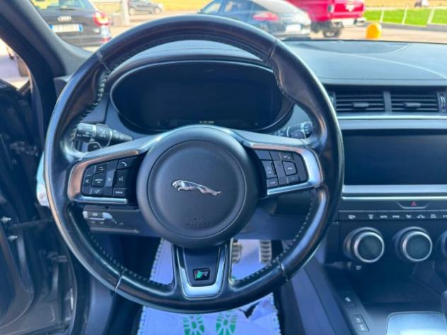 JAGUAR E-Pace 2.0D 180 CV AWD aut. R-Dynamic 4X4 rif. 23872698 - Foto 9