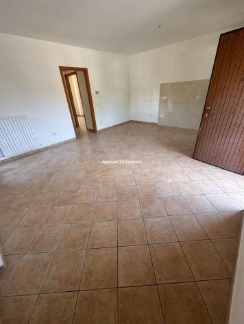 TRASANNI VENDESI APPARTAMENTO INDIPENDENTE AL PIANO TERRA CON AMPIO SCOPERTO ESCLUSIVO - Foto 6