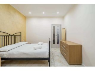 Milano Rottole District - Chic and Modern APT!
