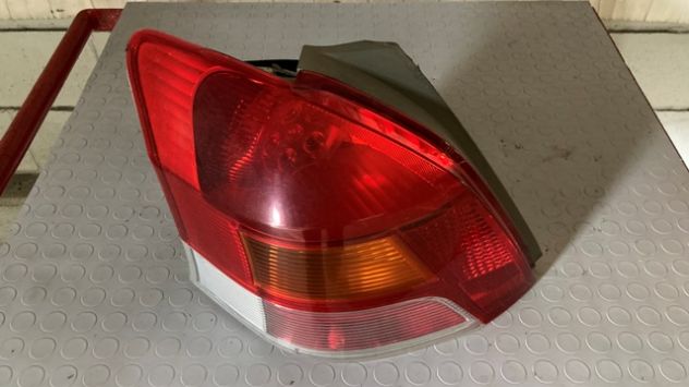 Fanali posteriori Toyota Yaris del 2010 - Foto 2