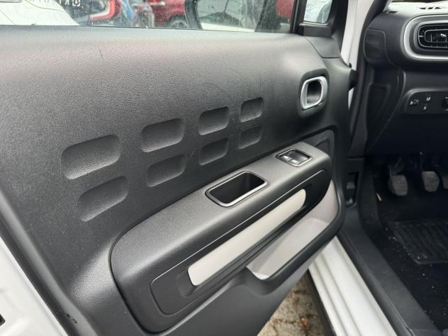 Citroën C3 III 2017 1.2 puretech Feel s&s 83cv neopatentati my18 - Foto 9