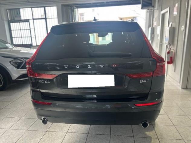 VOLVO XC60 B4 (d) AWD Geartronic Momentum Pro rif. 23713085 - Foto 6