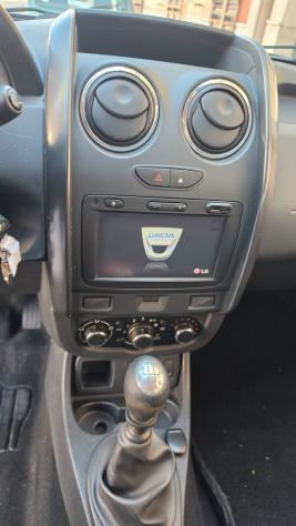 Dacia Duster 1.5 dCi 110CV 4x2 Laurte - Foto 7