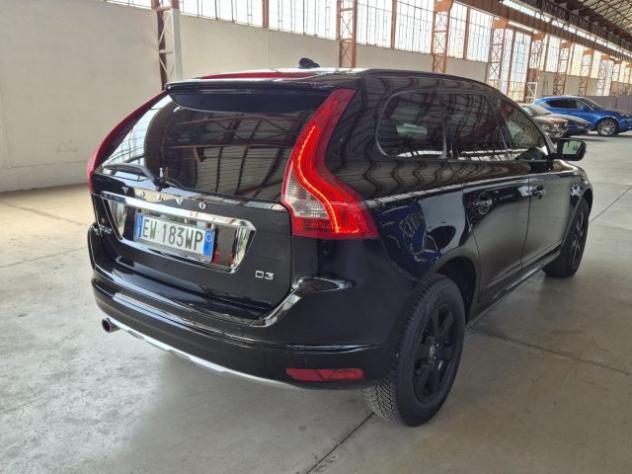VOLVO XC60 D3 Geartronic R-design Momentum rif. 23980112 - Foto 4