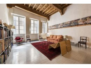 San Firenze House