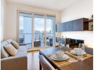 Appartamento con Garage e Balcone ai Navigli - IULM