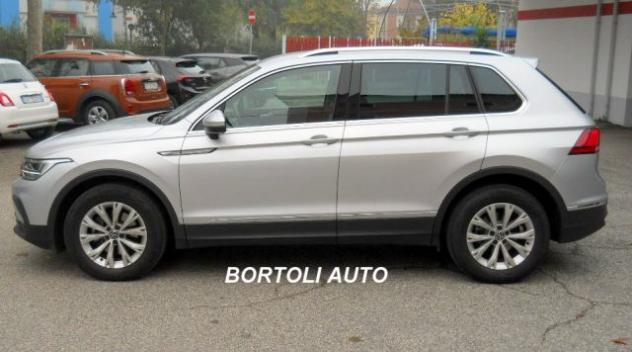 VOLKSWAGEN Tiguan 2.0 TDI 53.000 KM SCR DSG LIFE AUTOMATICA rif. 23749908 - Foto 3