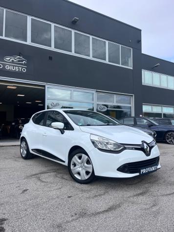 Renault Clio 1.2 75CV Exclusive Neopatentati - Foto 3
