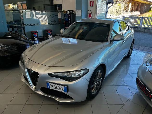 Alfa Romeo Giulia 2.2 Turbodiesel 150 CV Business Launch Edition - Foto 2