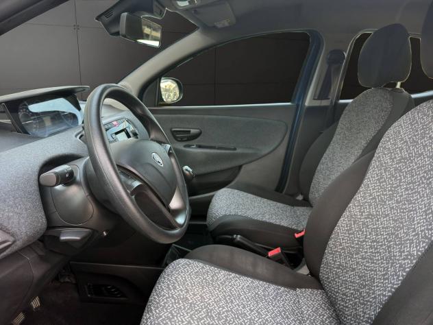 Lancia Ypsilon NUOVA 1.0 FireFly 5 porte S&S Hybrid Silver Plus - Foto 10