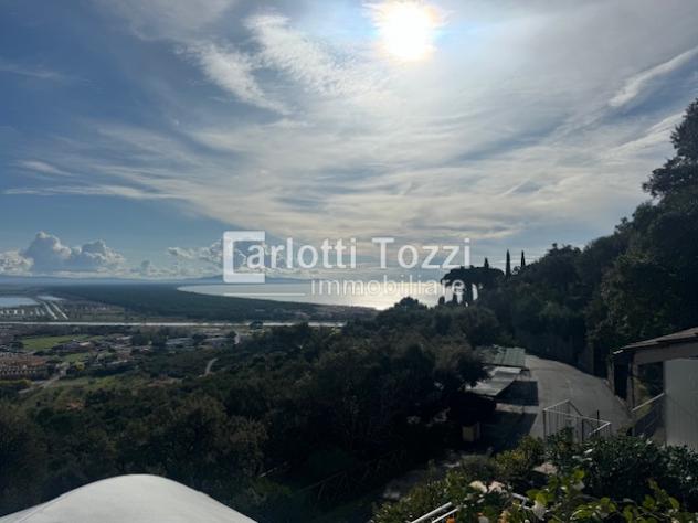 APPARTAMENTO INDIPENDENTE di 6 vani e di 160 mq (CASTIGLIONE DELLA PESCAIA) rif. 03692