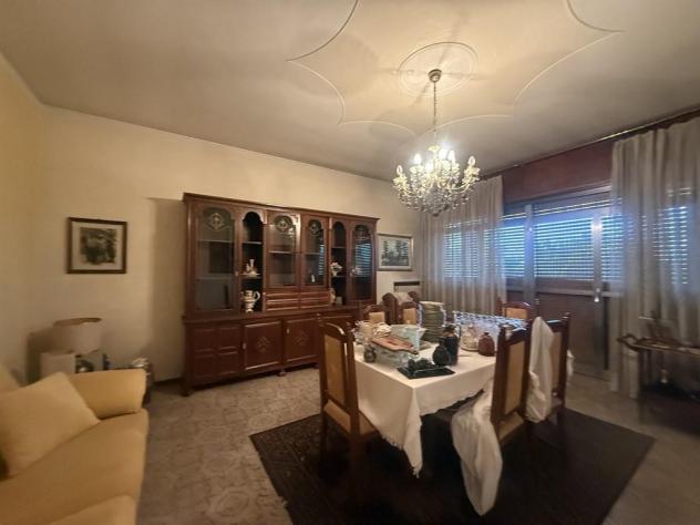 VILLA SINGOLA SU LOTTO DI 1200 MQ - Foto 2