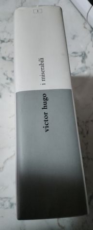 Libro I miserabili di Victor Hugo - Foto 2