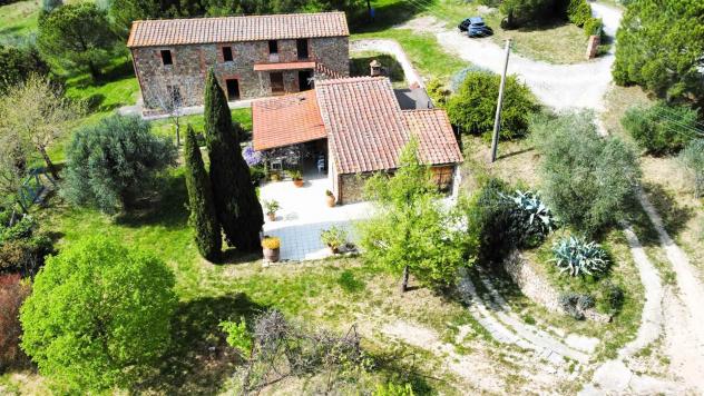 Vendita Rustico casale da 215 mq con giardino - Foto 2