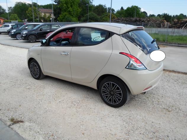 Lancia Ypsilon 1.2 69 CV 5 porte Platinum (GPL) - Foto 6