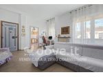 Villa di 156 m² con 3 locali e posto auto in vendita a Legnano