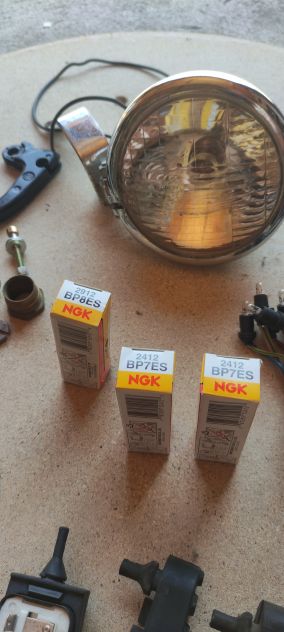 Set di ricambi moto e scooer - Foto 2