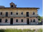 Cascina periferia Alba da riattare