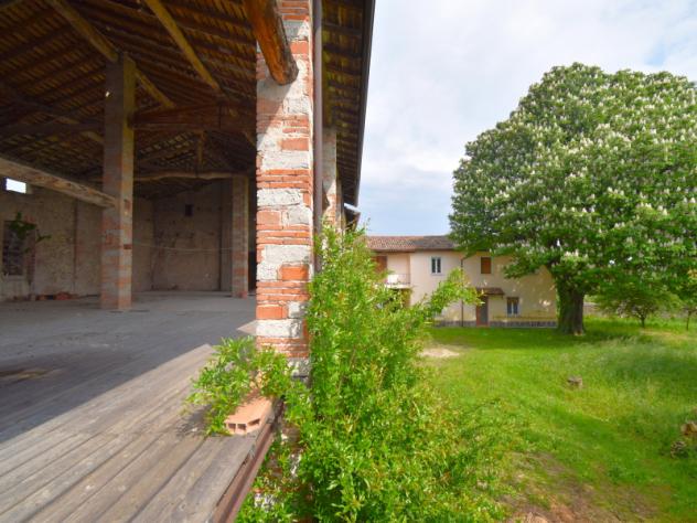 Casa di campagna in Via Monterosa