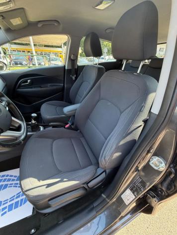 KIA - Rio - 1.2 CVVT 5p. Active #UNICOPROPRIETARIO - Foto 10