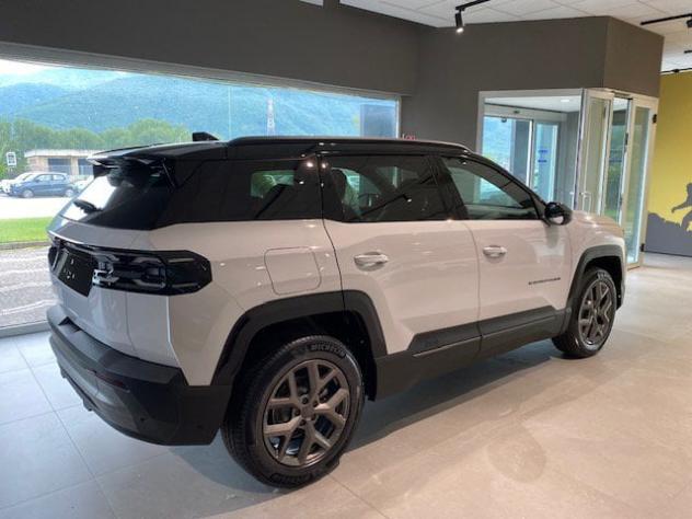 Jeep Compass E-Hybrid 1.2 Turbo MHEV 106kW First Edition DCT - Foto 8