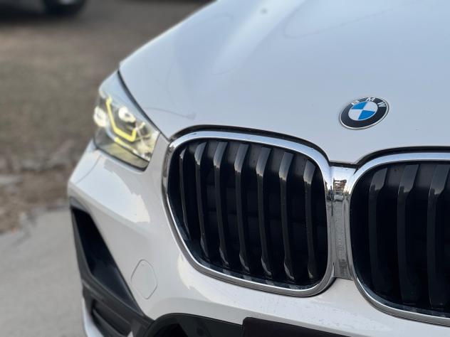 BMW X1 18D 150 CV LUXURY AUTO FULL IVA - Foto 6