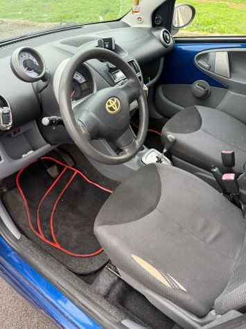 TOYOTA AYGO - Foto 9