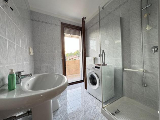 Appartamento di 91 m² con 4 locali e box auto in vendita a Albignasego - Foto 11