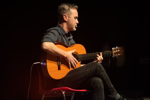 Lezioni di chitarra moderna, classica e flamenco - Foto 2