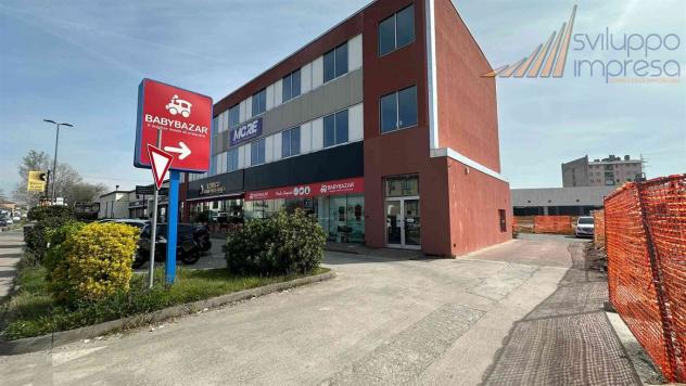 NEGOZIO PLURIVETRINE IN AFFITTO A BRUGHERIO - Foto 9