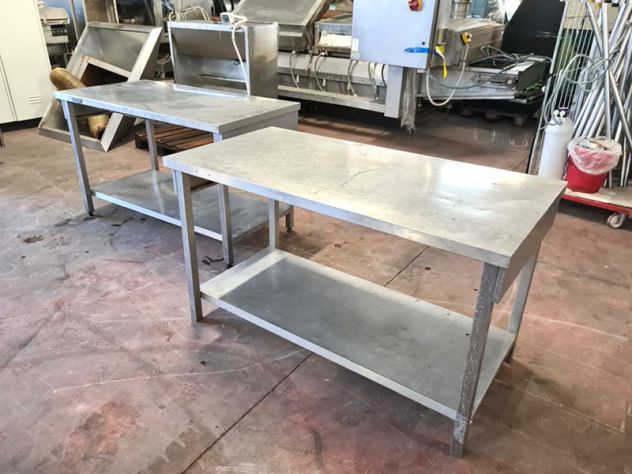 2 tavoli per cucine industriali usati