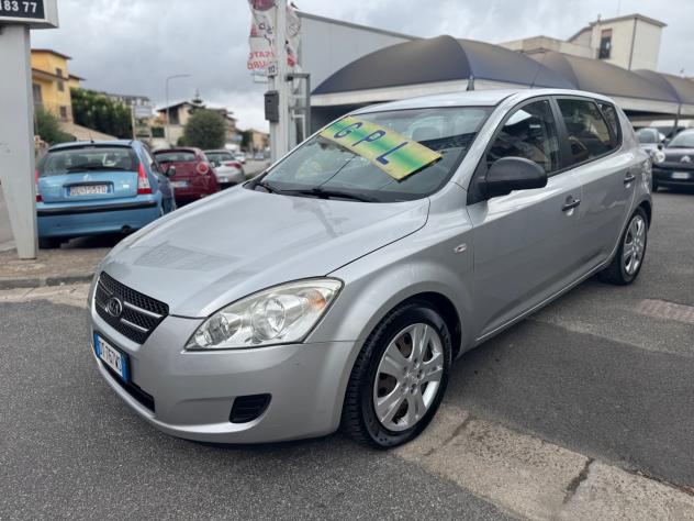 Kia Ceed cee'd 1.4 109CV 5p. EX - Foto 5
