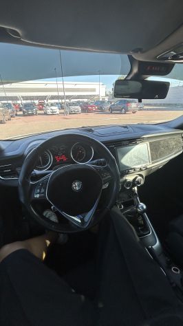 ALFA ROMEO GIULIETTA (240cv) - Foto 10