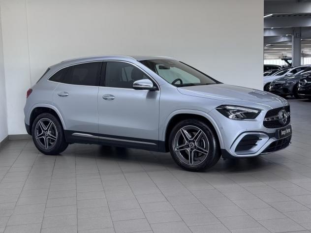 Mercedes-Benz GLA GLA 180 AMG Line LED CAMERA 360 KEYLESS - Foto 6