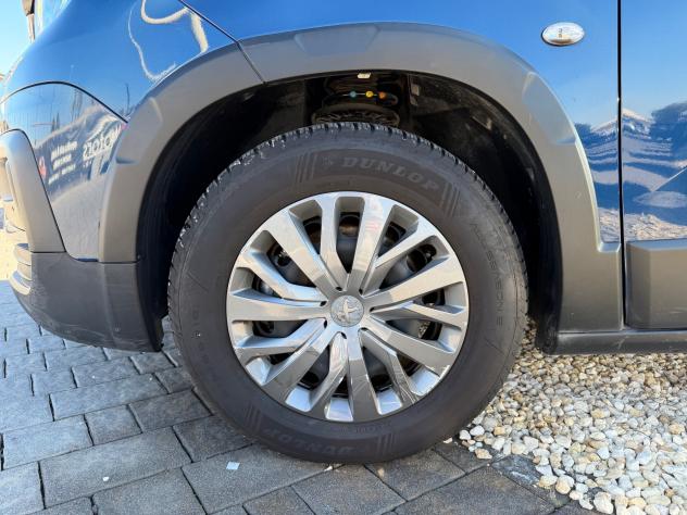 Peugeot Rifter BlueHDi 100 GT Line Standard 7 POSTI - Foto 5