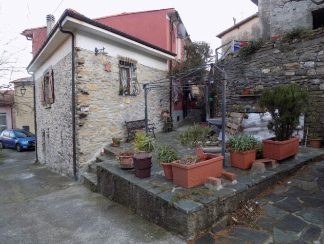 VENDESI Casa semi indipendente 200 mq TOTALI A Conio , frazione di Borgomaro , con cantina, corte e rustico e grande locale da dividere - Foto 4