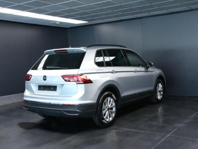 VOLKSWAGEN Tiguan 2.0 TDI 150CV DSG Life rif. 24108477 - Foto 3