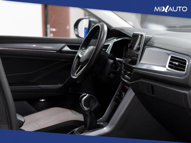 Volkswagen T-Roc 1.0 TSI Style 110CV - Foto 17