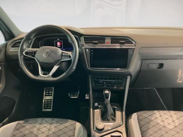 VOLKSWAGEN Tiguan 2.0 TDI 200 CV SCR DSG 4MOTION R-Line RLine rif. 23478780 - Foto 8