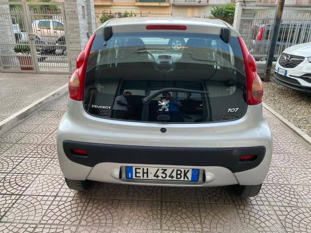 Peugeot 107 1.0 68CV 5p. Allure - Foto 7