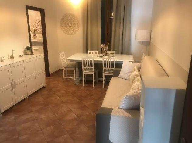 OSTIA LIDO GRAZIOSO BILOCALE ARREDATO SPESE INCLUSE - Foto 3